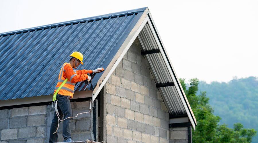 Professional residential roofers in Havana, IL